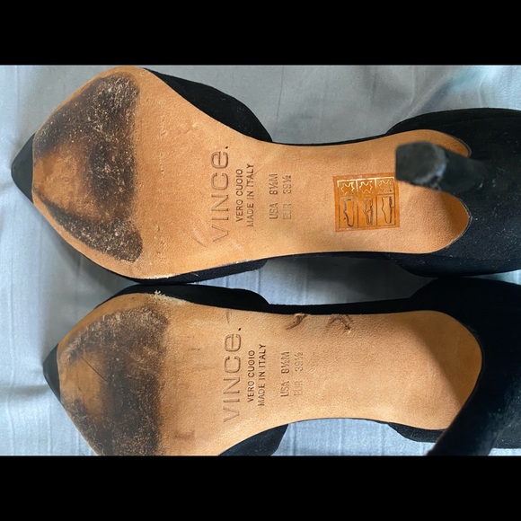 Vince black suede heels - Picture 3 of 3